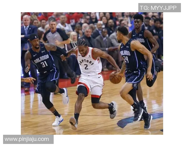 季后赛精彩回顾猛龙与魔术的激烈对决全场比赛亮点分析